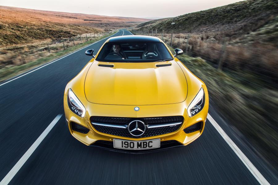  Mercedes-AMG GT S 2015 года  (UK) (фото 23 из 30)